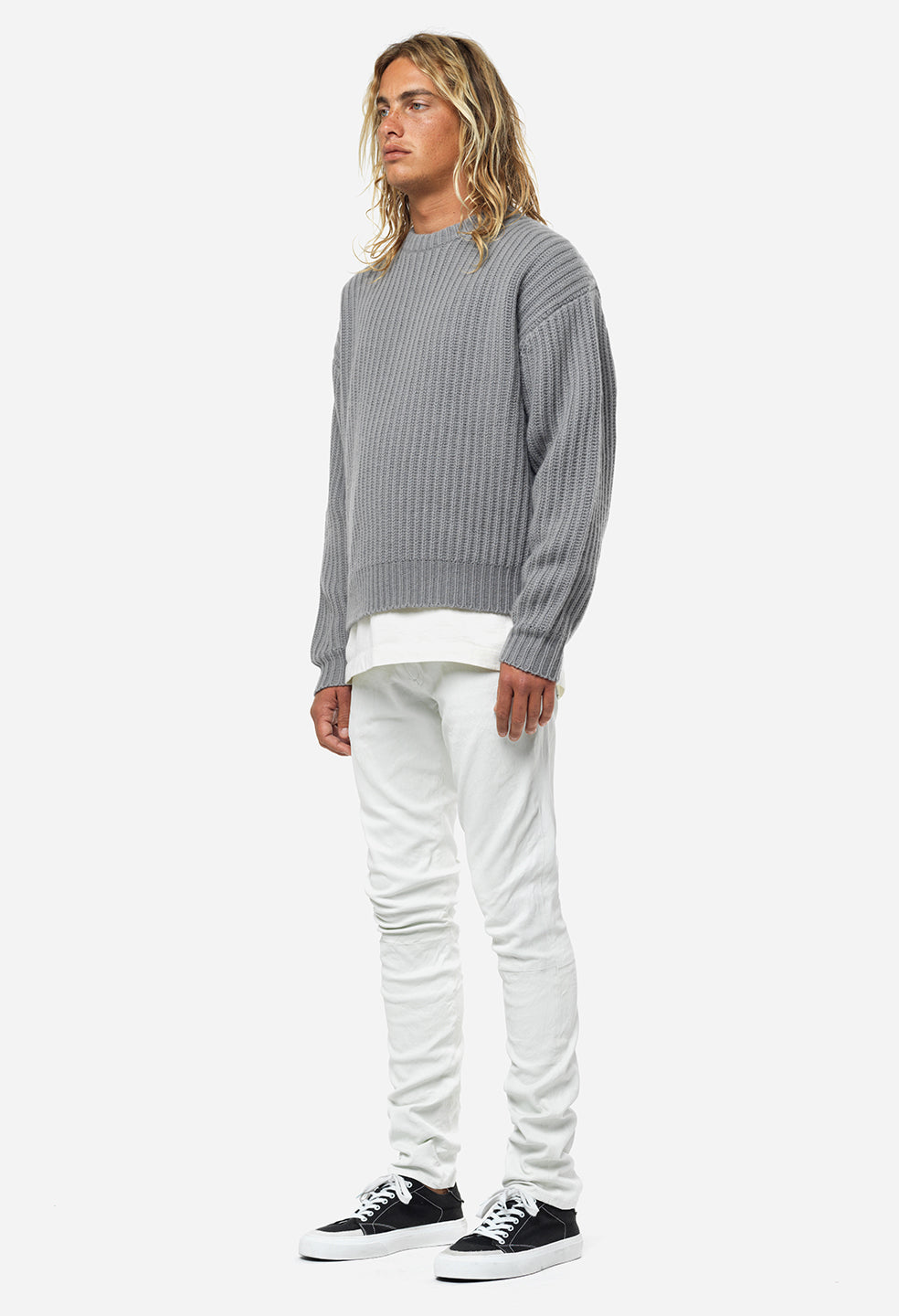 Capri Cashmere Crew / Smoke - JOHN ELLIOTT